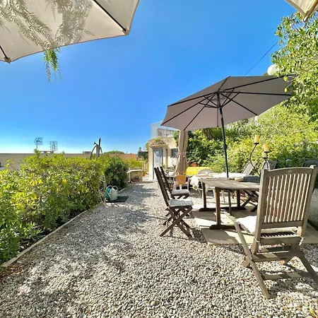 Villa 2 Pieces Vue Mer Plage A Pied Le Lavandou Exterior foto